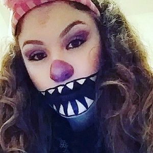 Meet your Posher, Jenny